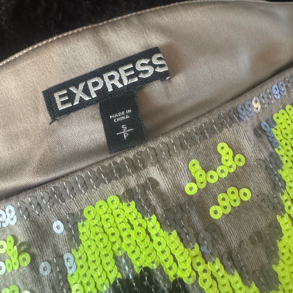 Sequin Express Aztec Mini Skirt in Neon Yellow Gray and Navy - Picture 3 of 3